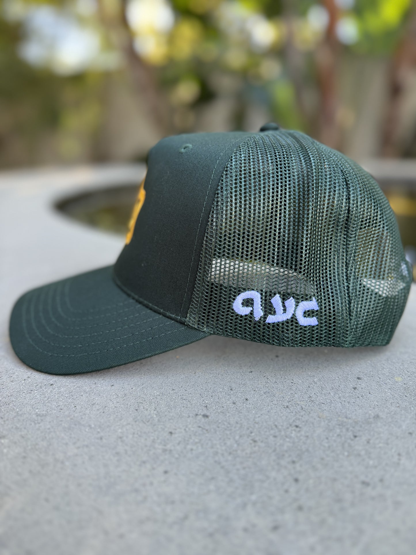 IDF Logo Trucker